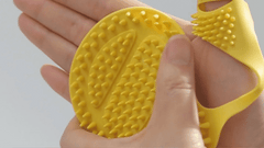 Comma V2 pet Grooming and Massage Glove (MADE IN KOREA) – Award-Winning Comfort and Precision for Pets